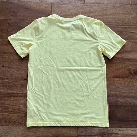 NWOT Hurley Light Yellow Logo Tee - Picture 3 of 3